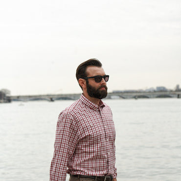 White red check brushed twill shirt - Pullman - man walking by water