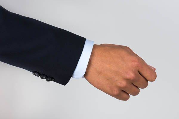 Rounded cuff shirt with a blazer