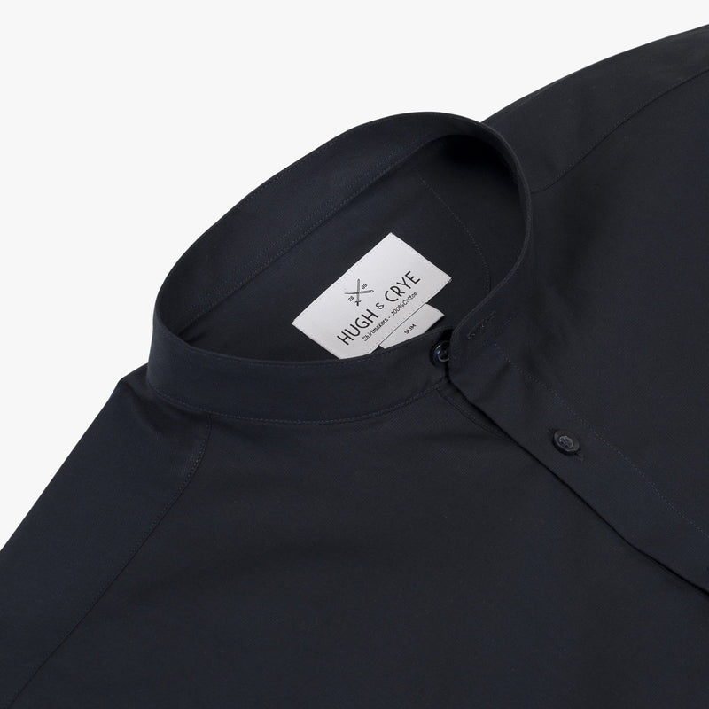 Band Collar popover in solid navy poplin - Bond - Detail