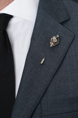 Kasota Lapel Pin – Hugh & Crye - 1