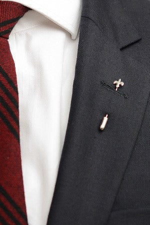 Fleur-De-Lis Lapel Pin – Hugh & Crye