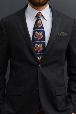 Pluribus Tie – Hugh & Crye