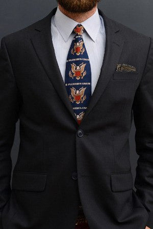 Pluribus Tie – Hugh & Crye