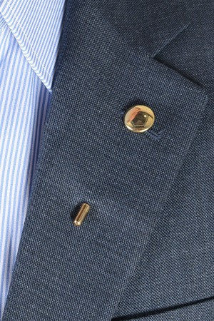 Disc Lapel Pin – Hugh & Crye