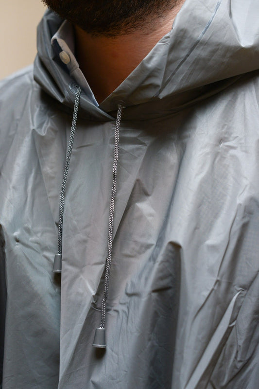 Pike Poncho – Hugh & Crye - 2
